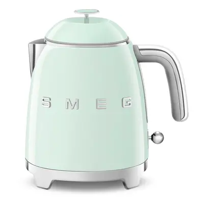 Světle zelená rychlovarná konvice z nerezové oceli 800 ml Retro Style – SMEG