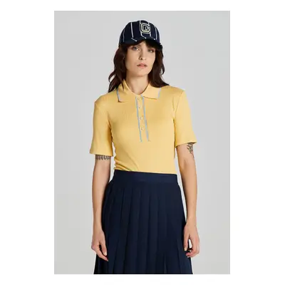 POLOKOŠILE GANT LIGHTWEIGHT RIBBED SS POLO DUSTY YELLOW