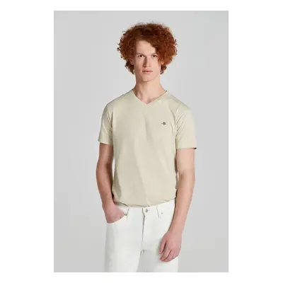 TRIČKO GANT SLIM SHIELD V-NECK T-SHIRT SILKY BEIGE