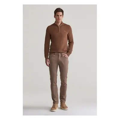 DŽÍNY GANT SLIM DESERT JEANS DESERT BROWN