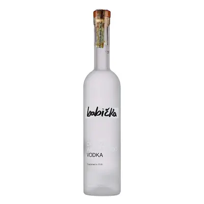 Babička Vodka 40% 0,7l (holá lahev)