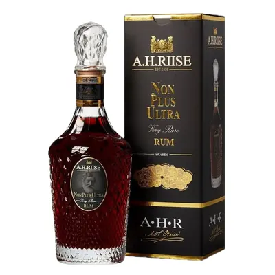 A.H.Riise Rum A.H. Riise Non Plus Ultra Original 0,7l 42% + Dárkové balení