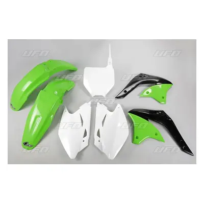 Kompletní sada plastů UFO KAKIT205999 (UFO kompletní sada plastů KAWASAKI KXF 450 06 barva (zele