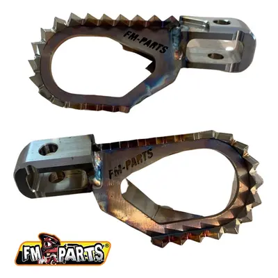 Stupačky (komplet) FM-PARTS FM032KTM (FM-PARTS OFFSET stupačky (komplet) STAINLESS FOOTPEGS KTM 