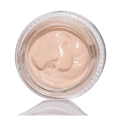 Organický make-up s vitamínem C a Plamatkou 30 ml Odstín: LIGHT