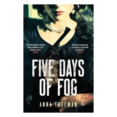 Five Days of Fog - Freeman, Anna