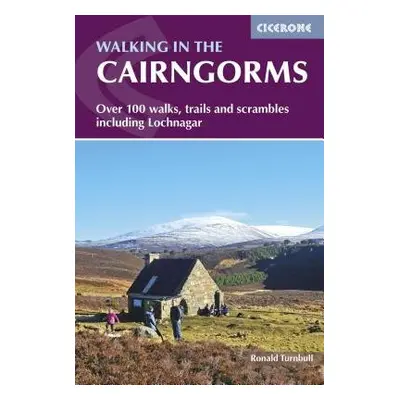 Walking in the Cairngorms - Turnbull, Ronald