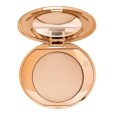 CHARLOTTE TILBURY - Airbrush Flawless Finish – Matující pudr v cestovním formátu