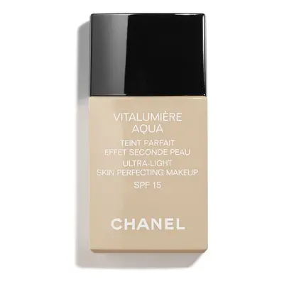 CHANEL - VITALUMIERE AQUA - Ultra lehký make-up SPF 15