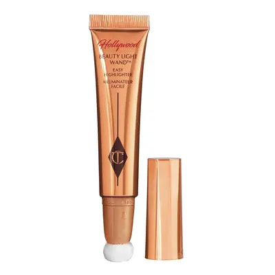 CHARLOTTE TILBURY - Beauty Light Wand – Tekutý Rozjasňovač