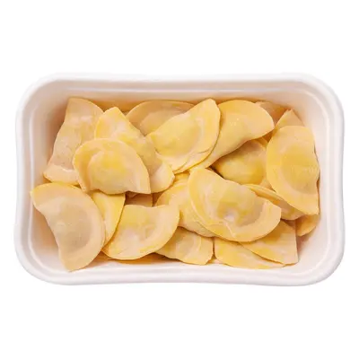 Čerstvá pasta Ravioli krůtí s bylinkami