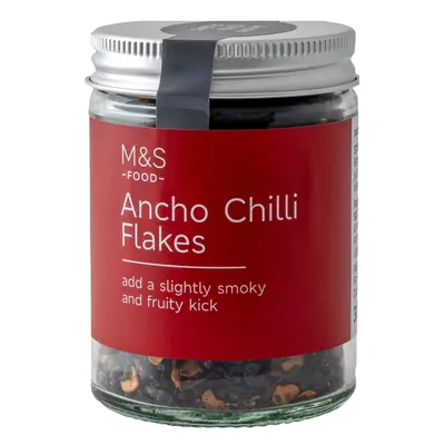 Marks & Spencer Vločky chilli papriček odrůdy Ancho s lehce uzeným aroma