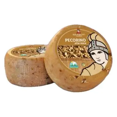 Formaggeria Toscana Ovčí pecorino s ořechy Hmotnost: 1kg